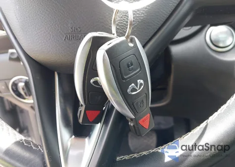 2018 Infiniti Qx30 Luxe из США, поврежденный, VIN SJKCH5CP2JA004555